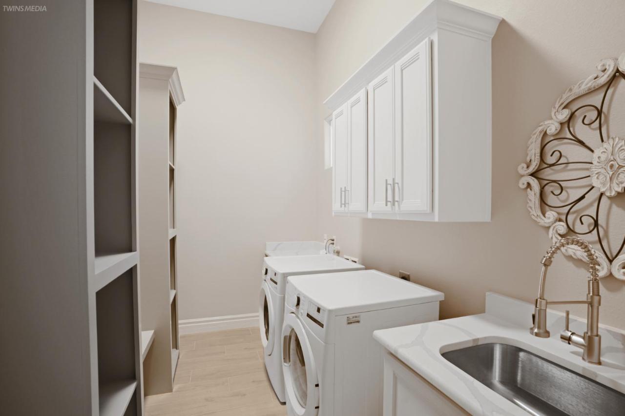Newly Built Stylish Retreat With Designer Kitchen - Near Park & Beach Corpus Christi Exteriör bild